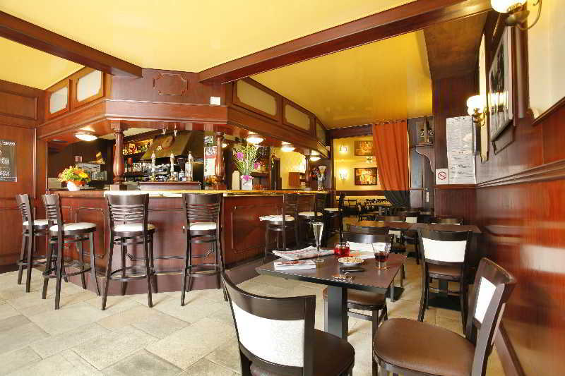 The Originals City, Hotel Du Chateau, Pontivy Exterior photo